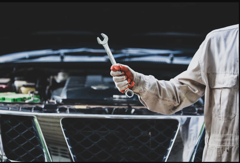 10 Ways Regular Car Care Service in Dubai